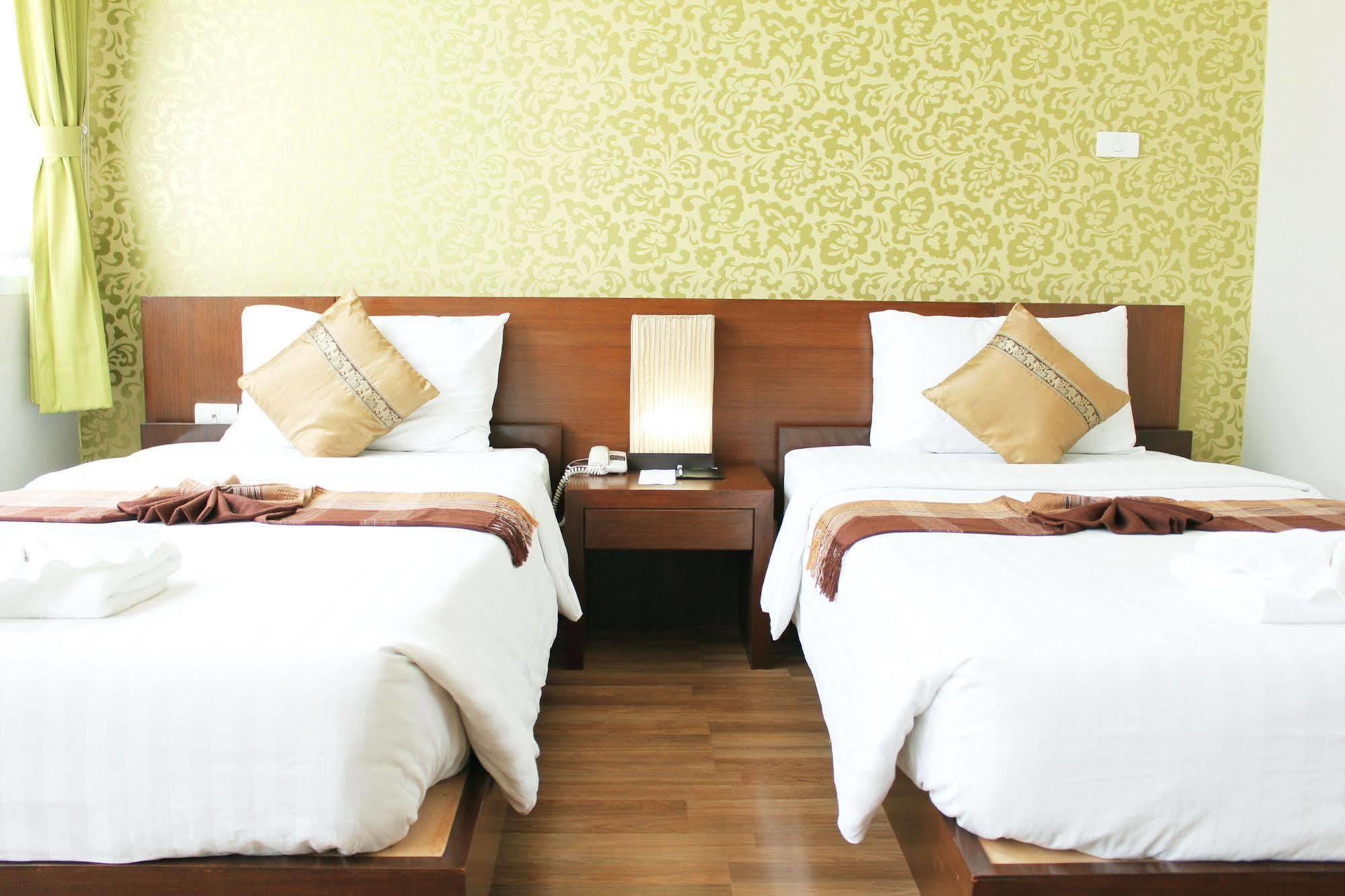 צ'יאנג מאי Baiyoke Ciao Hotel מראה חיצוני תמונה